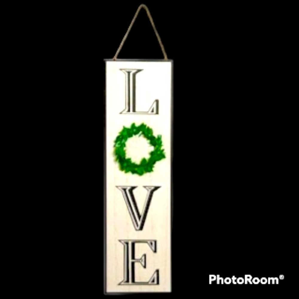 ❤️ FARMHOUSE “LOVE” SIGN ❤️